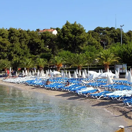 Apartman With A Parking Space Podstrana, Split - 13555 Podstrana